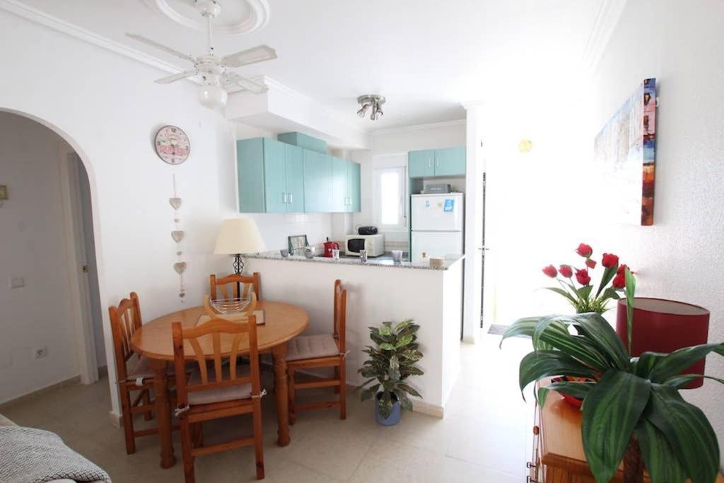 Lovely 2 Bedroom Apartment In Rojales Near Marquesa Golf Ciudad Quesada Eksteriør billede